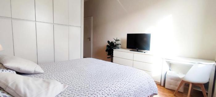 2 Bedroom Gem Near Milano Centrale Fast Wi Fi Kademy House Phòng bức ảnh